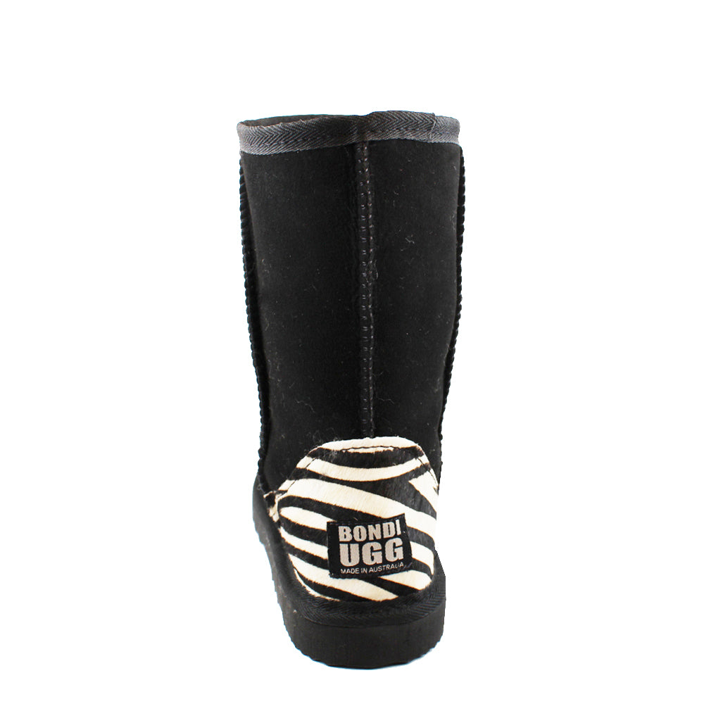 BONDI UGG - Crush Short Sheepskin Boot - Black Zebra